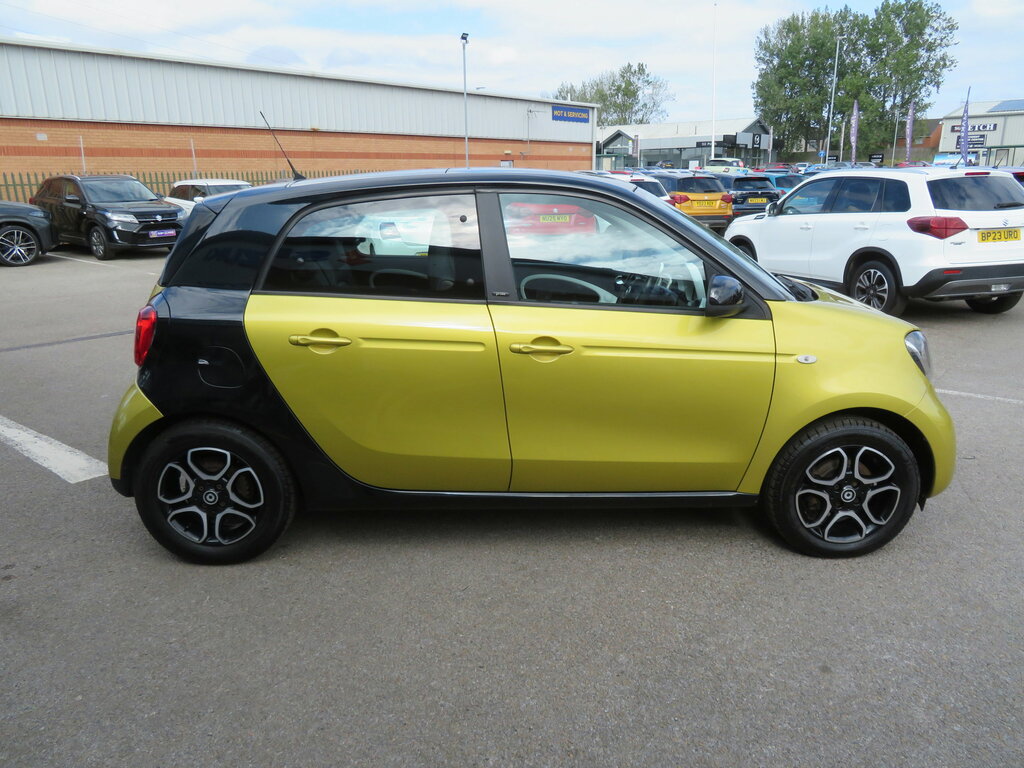 Smart Forfour 0.9T Prime Premium Hatchback E Yellow #5