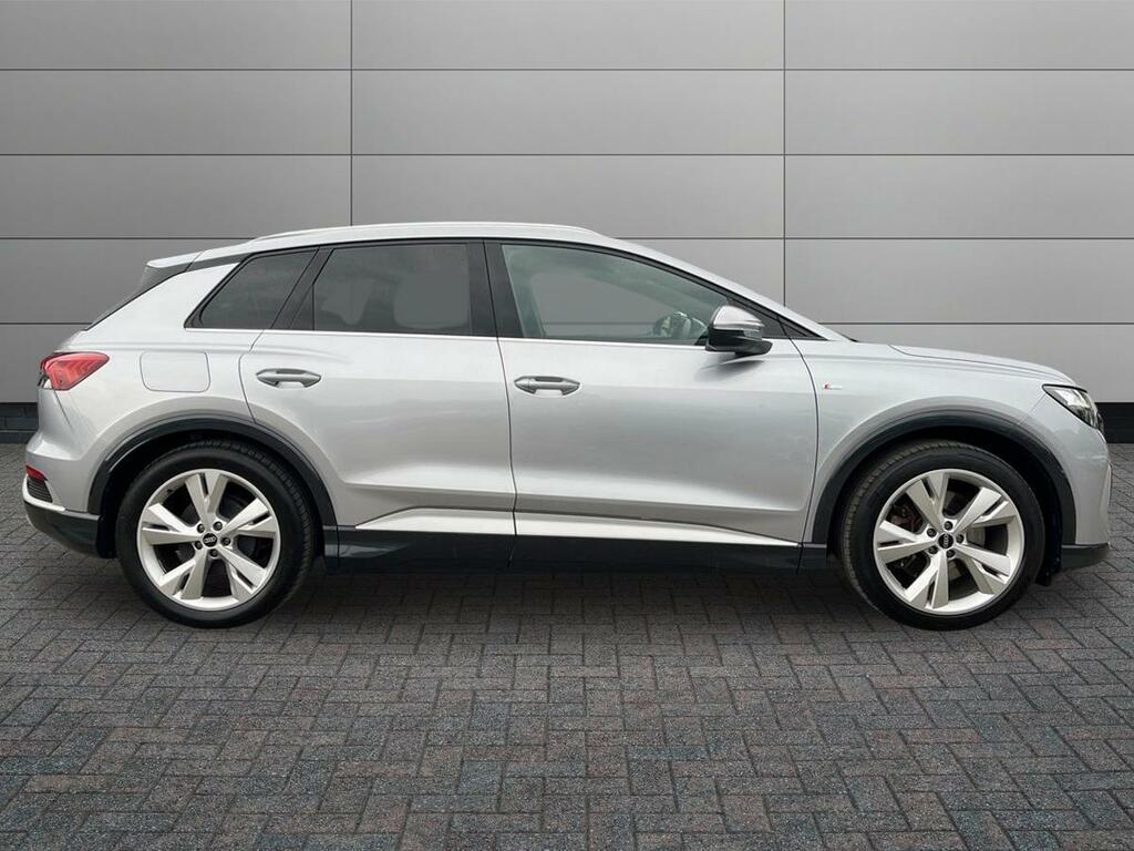 Audi Q4 E Tron 40 S Line 82Kwh LL23CNK Silver #5