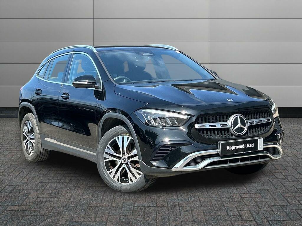 Mercedes-Benz GLA Class 1.3 Gla200h Mhev Sport Executive 7G-dct Euro 6 Black