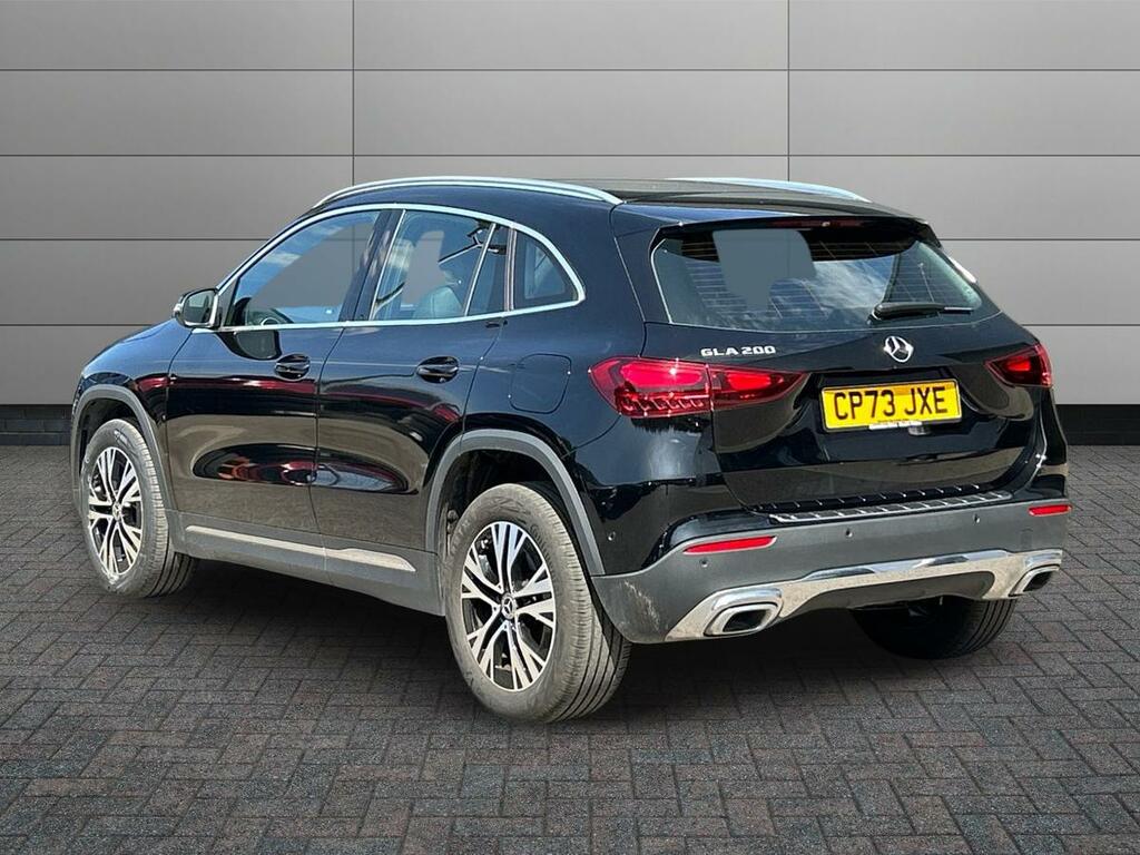 Mercedes-Benz GLA Class 1.3 Gla200h Mhev Sport Executive 7G-dct Euro 6 CP73JXE Black #2