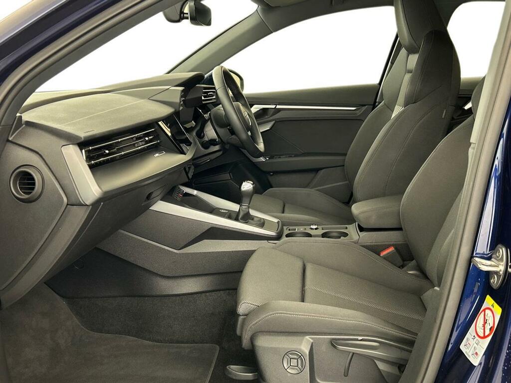 Audi A3 1.5 Tfsi 30 Sport Euro 6 Ss CU25OGH Blue #3