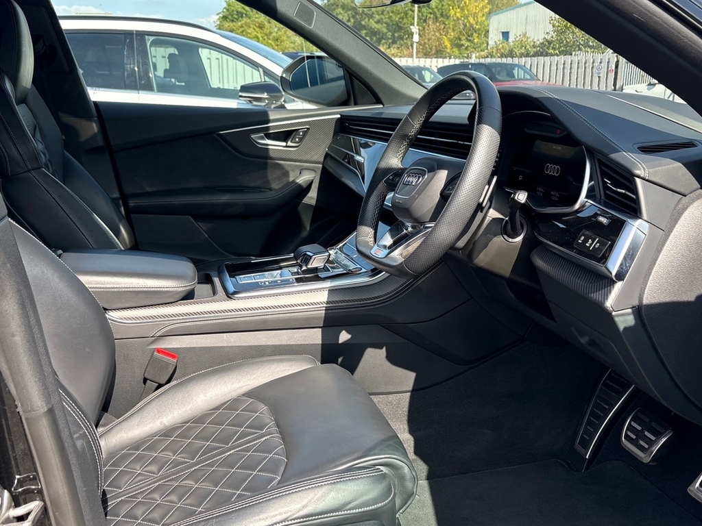 Audi SQ8 Suv Black #27