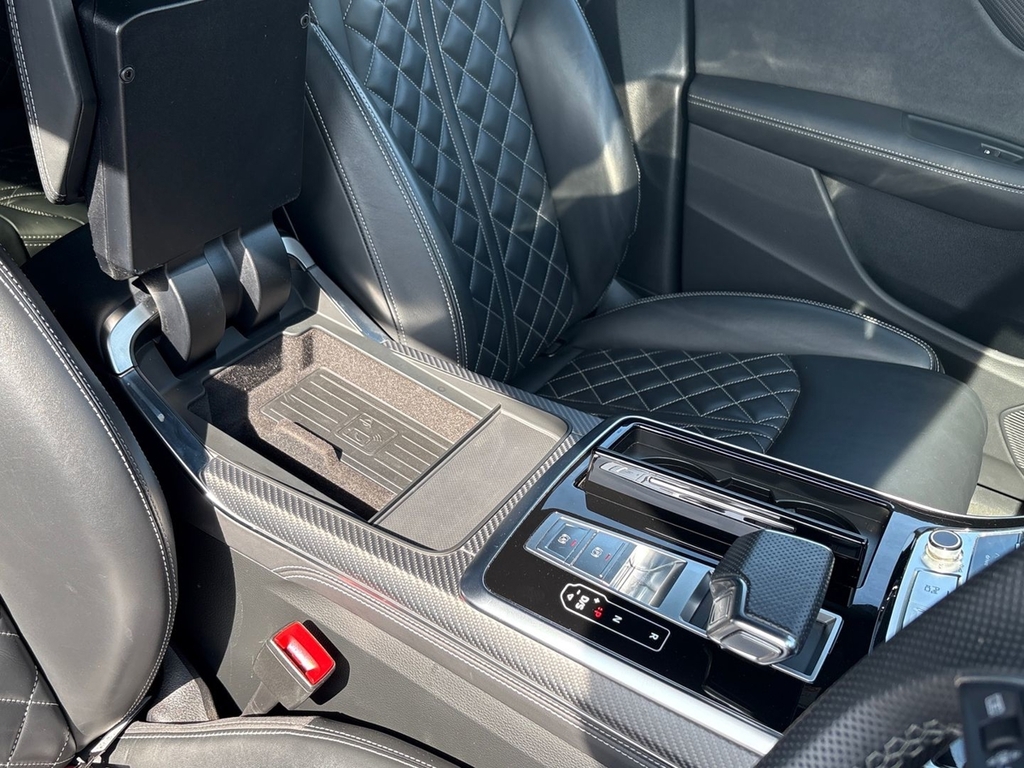 Audi SQ8 Suv Black #36