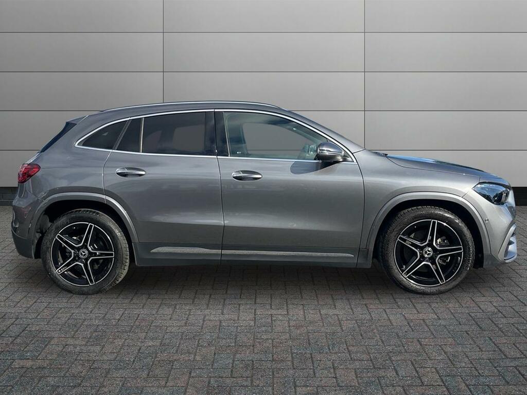 Mercedes-Benz GLA Class 2.0 Gla200d Amg Line Executive 8G-dct Euro 6 S Grey #5
