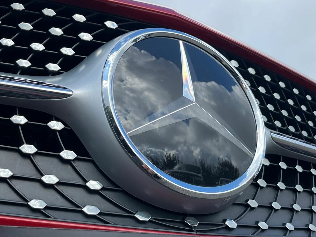 Mercedes-Benz SL Class Automatic White #24