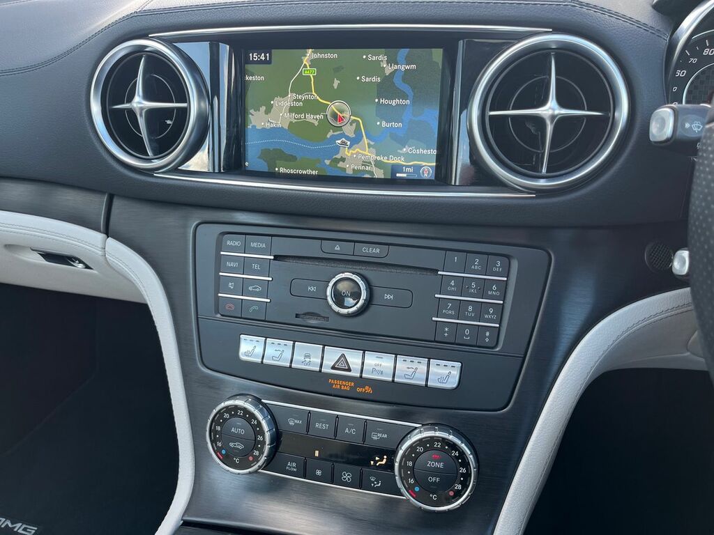 Mercedes-Benz SL Class Automatic White #12