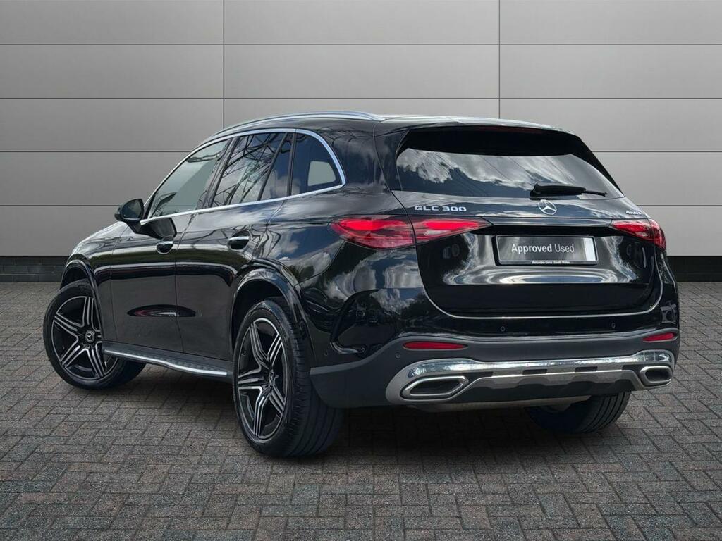 Mercedes-Benz GLC Class 2.0 Glc300h Mhev Amg Line Premium G-tronic 4Mat Black #2