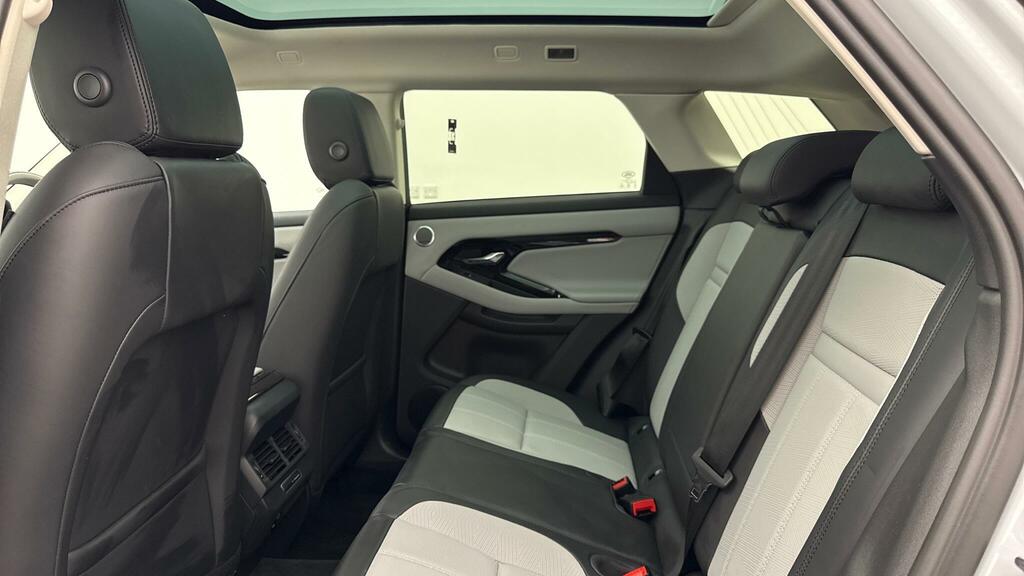 Land Rover Range Rover Evoque 2.0 D200 Dynamic Hse Grey #4