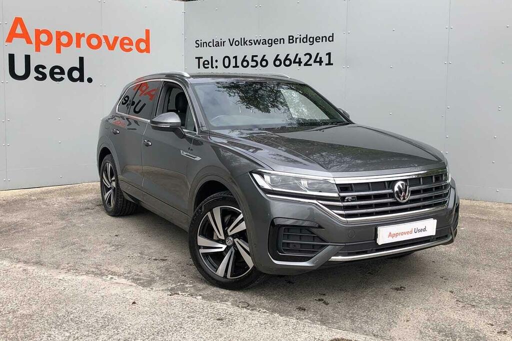 Volkswagen Touareg 3.0 Tdi V6 R-line Tech Tiptronic 4Motion Euro 6 S Grey