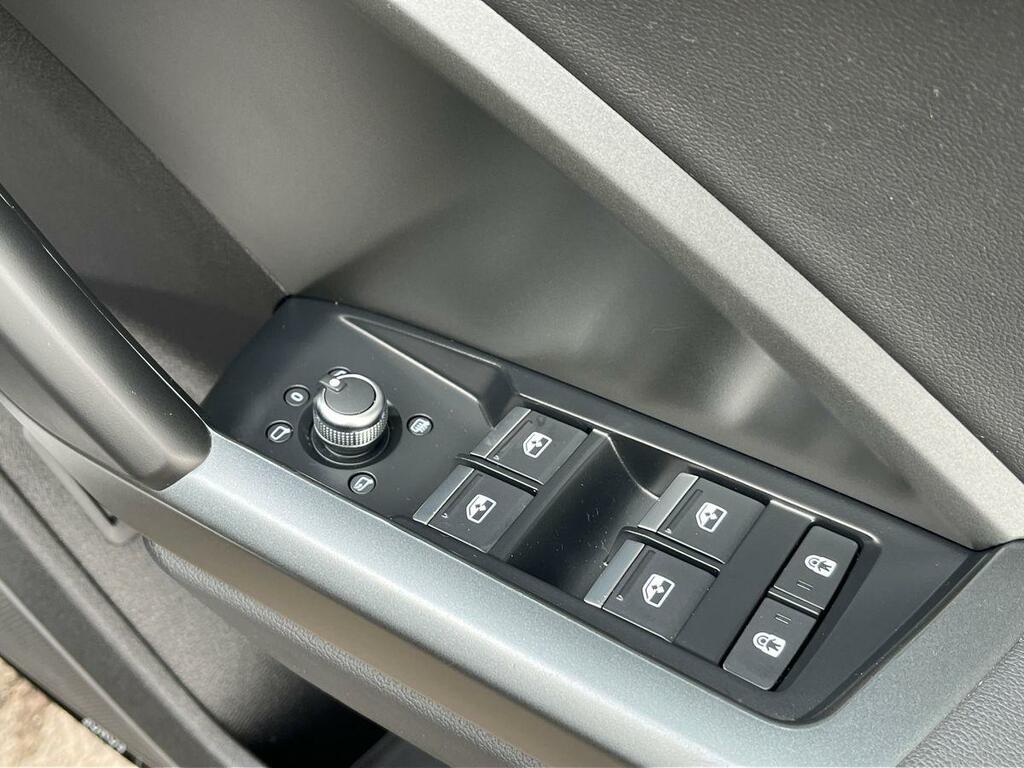 Audi Q3 35 Tfsi S Line S Tronic Leather Grey #30