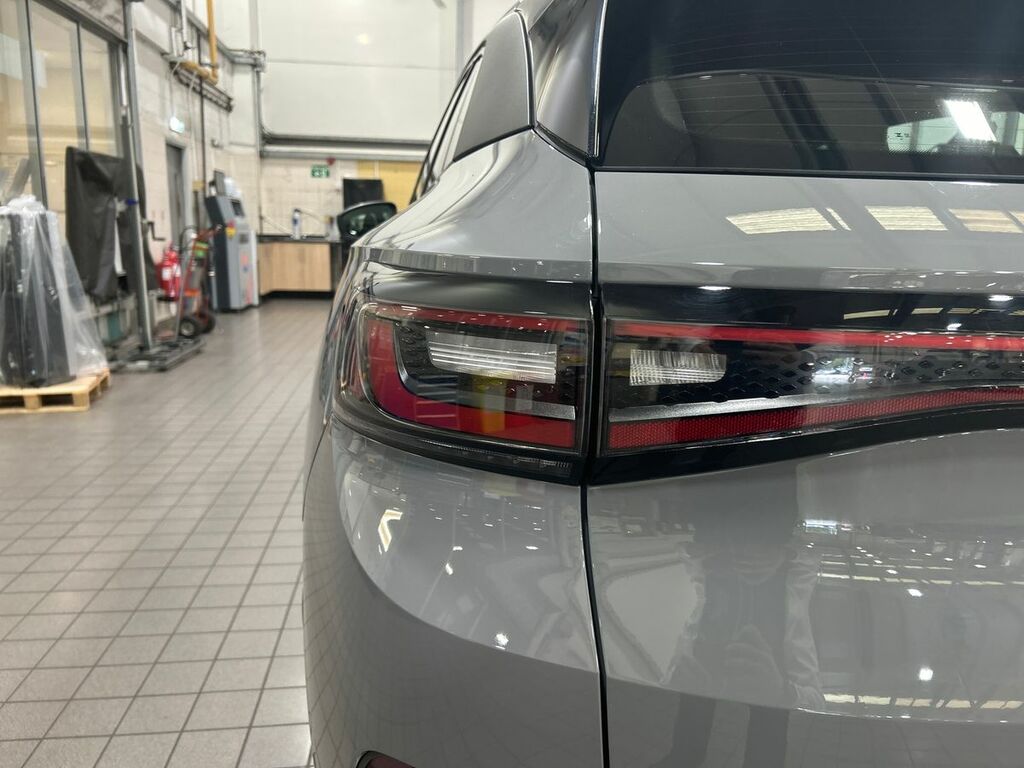 Volkswagen ID.4 150Kw Life Pro Performance 77Kwh Grey #18