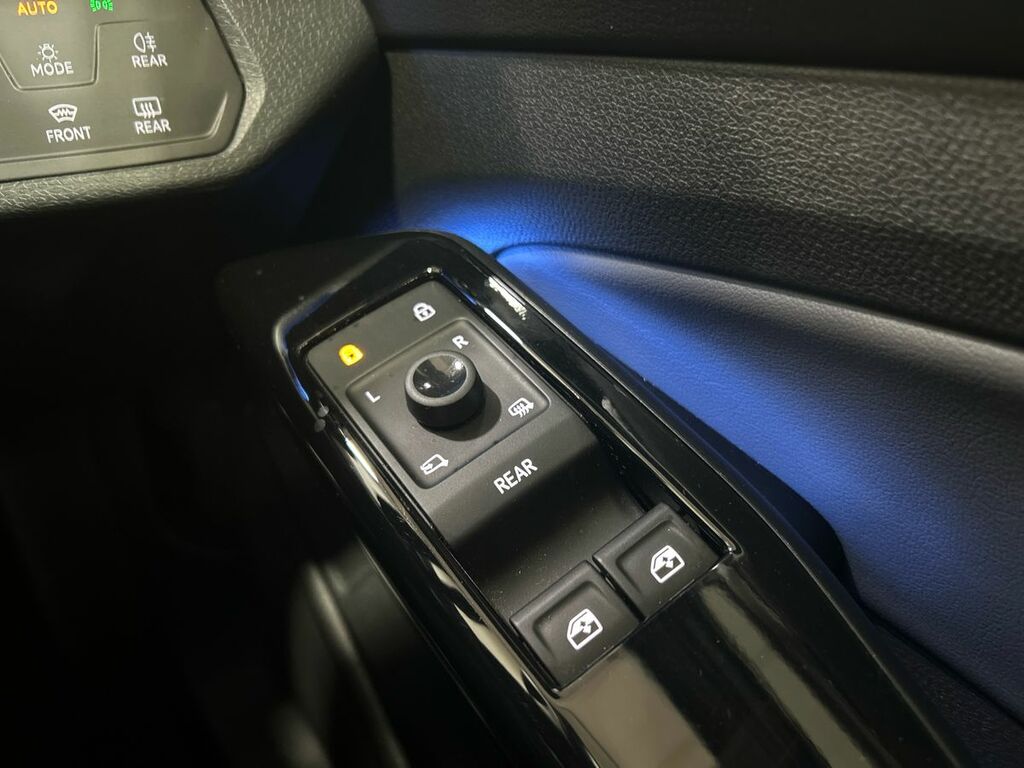 Volkswagen ID.4 150Kw Life Pro Performance 77Kwh Grey #33