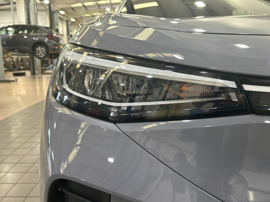 Volkswagen ID.4 150Kw Life Pro Performance 77Kwh Grey #17