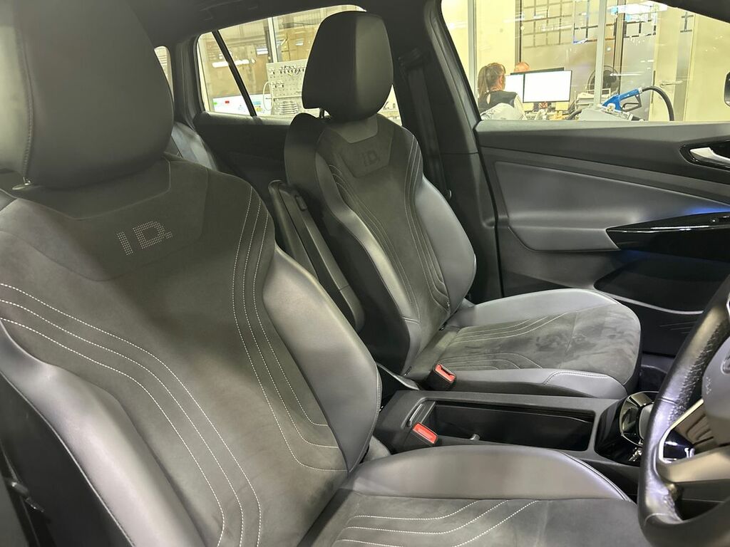 Volkswagen ID.4 150Kw Life Pro Performance 77Kwh Grey #41