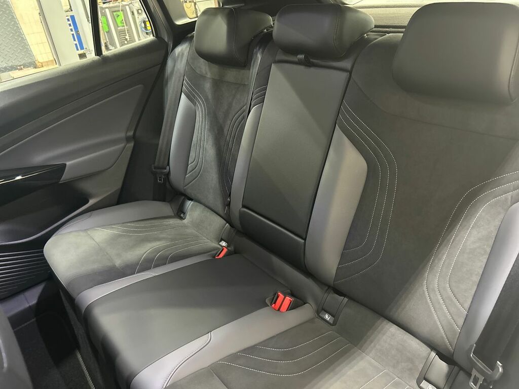 Volkswagen ID.4 150Kw Life Pro Performance 77Kwh Grey #24
