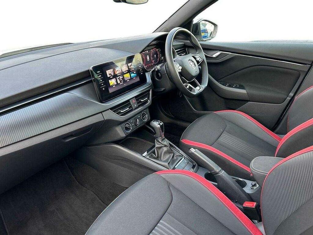 Skoda Kamiq 1.5 Tsi Monte Carlo Dsg White #2