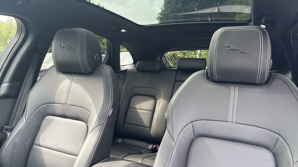 Jaguar F-Pace R-dynamic Se Black Black #31