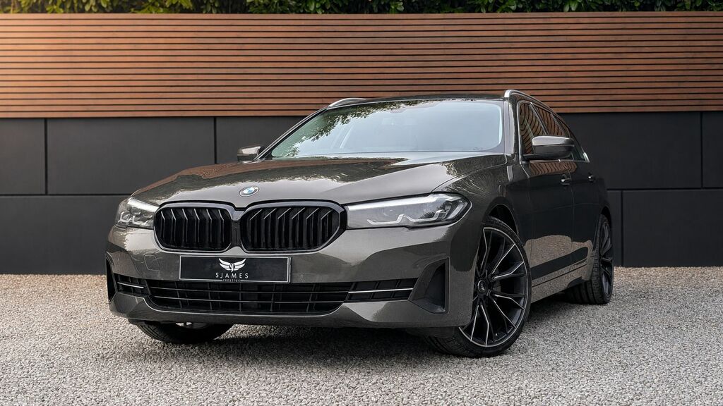 BMW 5 Series 2021 2.0 530E 12Kwh Se Touring Plug-in Grey