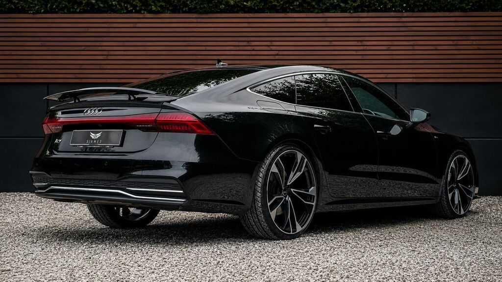 Audi A7 Hatchback White #7
