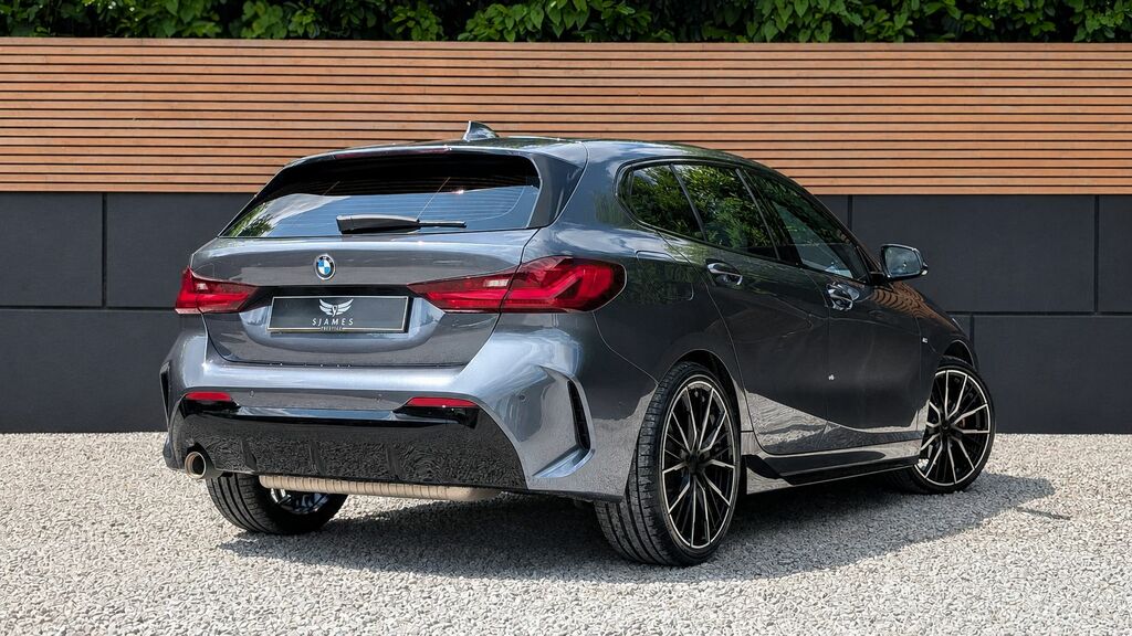 BMW 1 Series 2019 1.5 118I M Sport Hatchback Dct Eur Grey #6