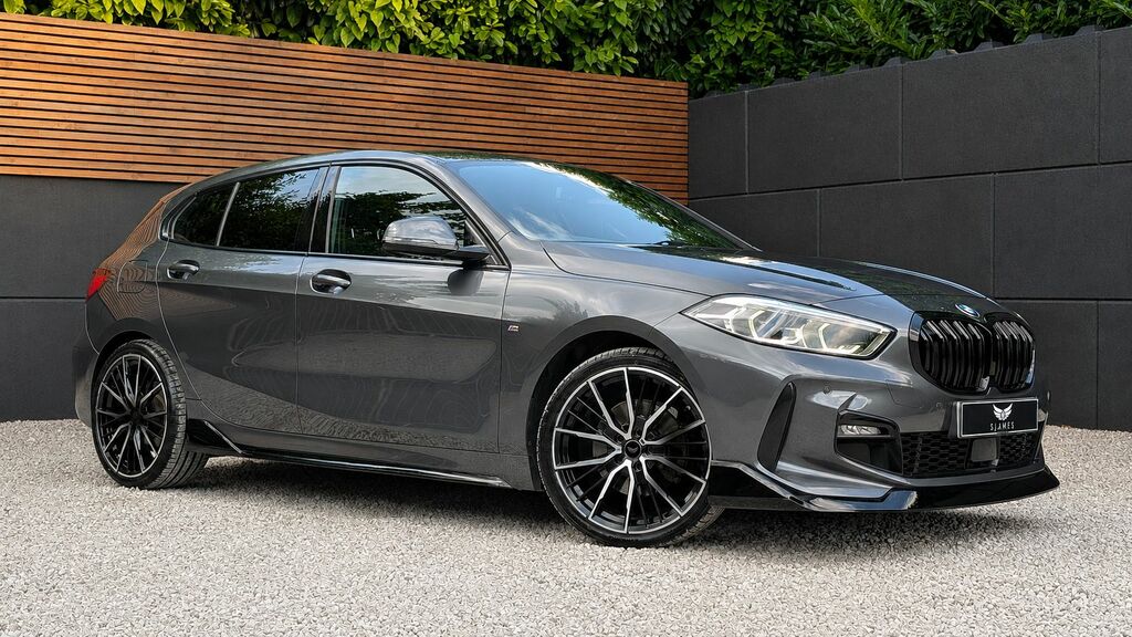 BMW 1 Series 2019 1.5 118I M Sport Hatchback Dct Eur Grey #4
