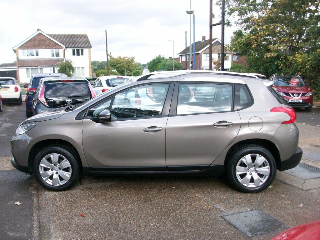 Peugeot 2008 1.2 Puretech Active Euro 6 Grey #6