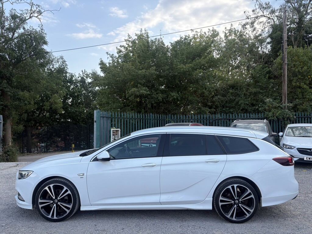 Vauxhall Insignia Estate 2.0 Turbo D Blueinjection Sri VX Line Nav White #4