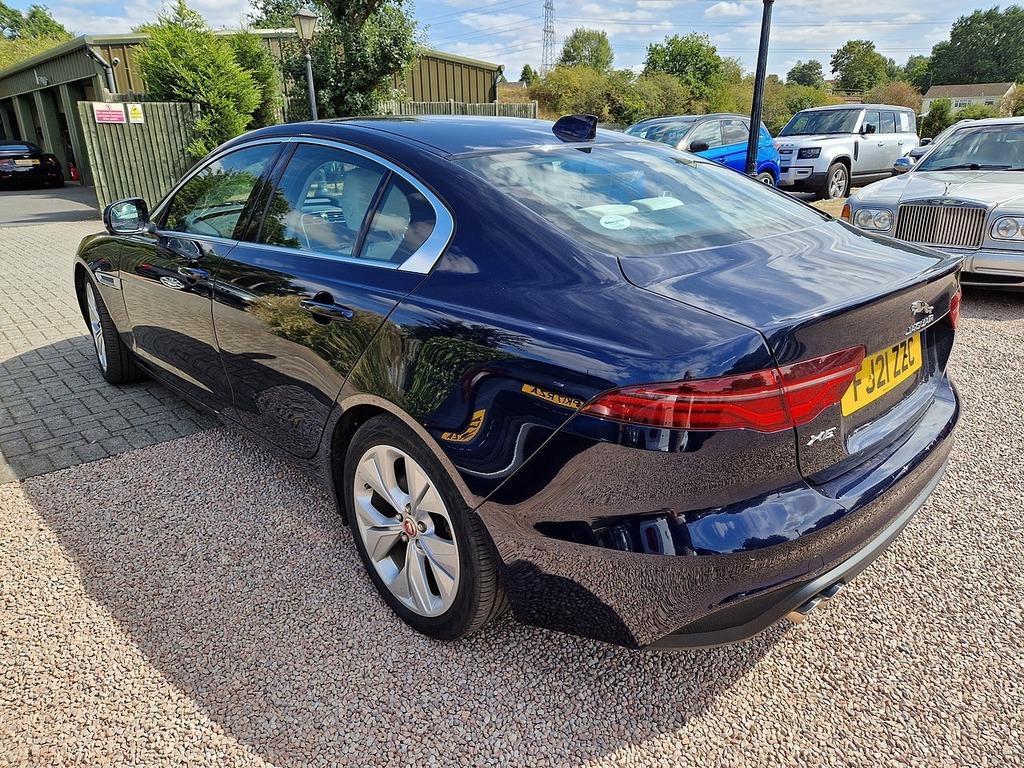 Jaguar XE D200 Mhev S Blue #3