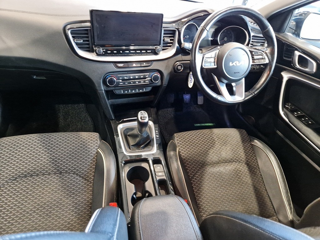 Kia Xceed T-gdi 3 YUI3654 Black #4