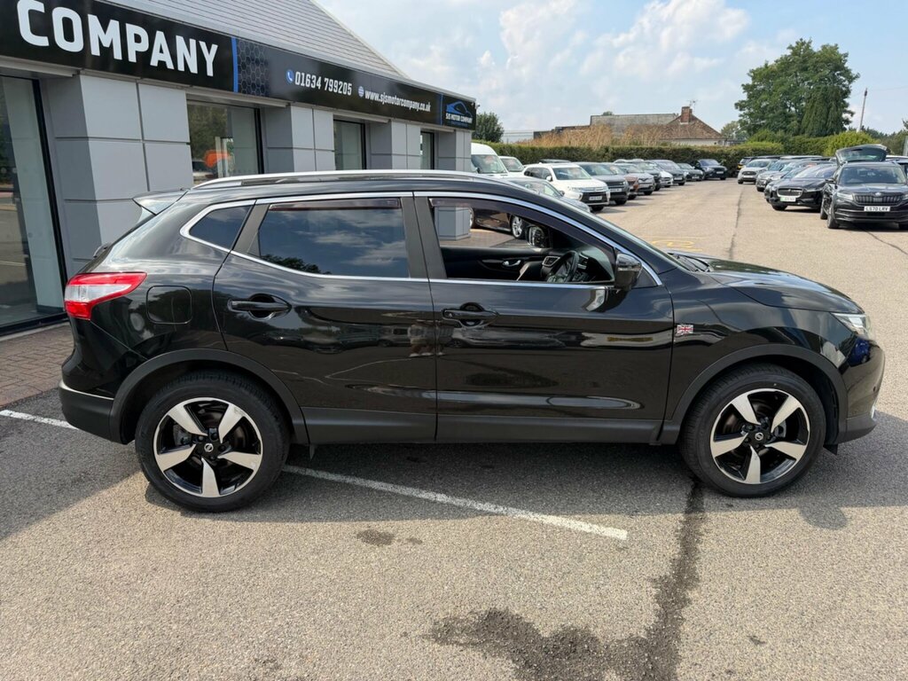 Nissan Qashqai 1.2 Dig-t N-vision 2Wd Euro 6 Ss KV17TJY Black #3