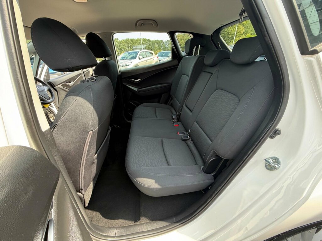 Hyundai Ix20 1.6 Crdi Active Euro 5 Ss Grey #28