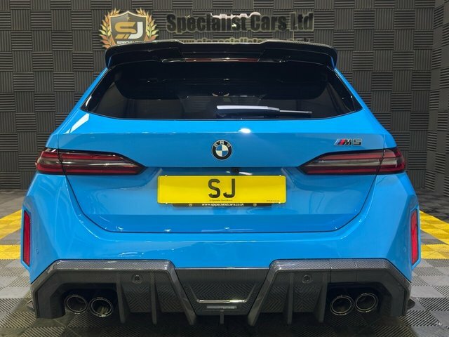 BMW M5 Estate Blue #4