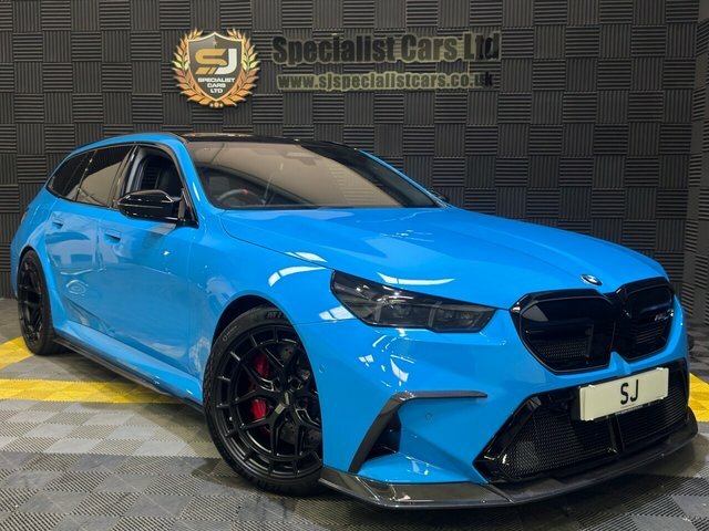 BMW M5 Estate Blue
