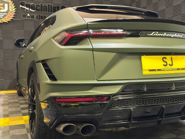 Lamborghini Urus S Black #22