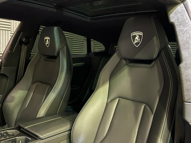 Lamborghini Urus S Black #25