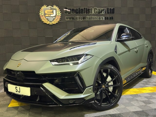 Lamborghini Urus S Black #7