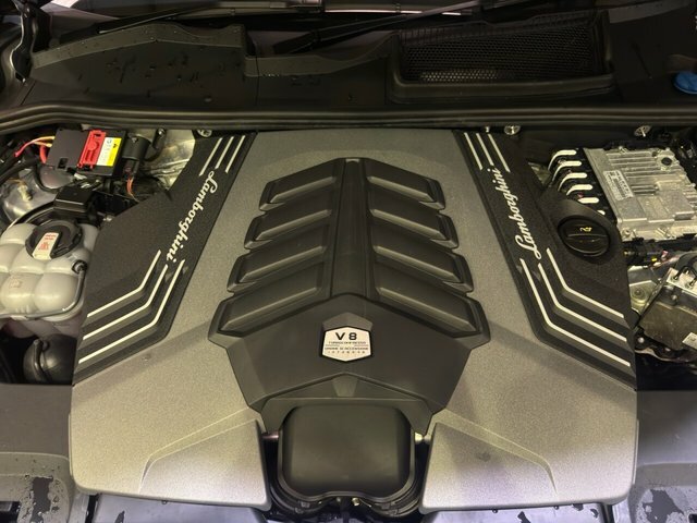 Lamborghini Urus S Black #31