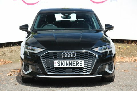 Audi A3 Sportback Tfsi E NJ21MLF Black #2