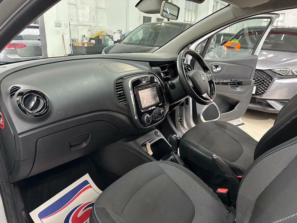 Renault Captur Dynamique Nav Dci Black #37