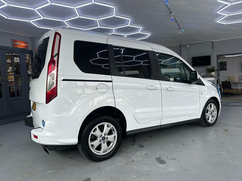 Ford Tourneo Connect Mpv 1.5 Tdci Titanium Powershift Euro 6 Ss White #6