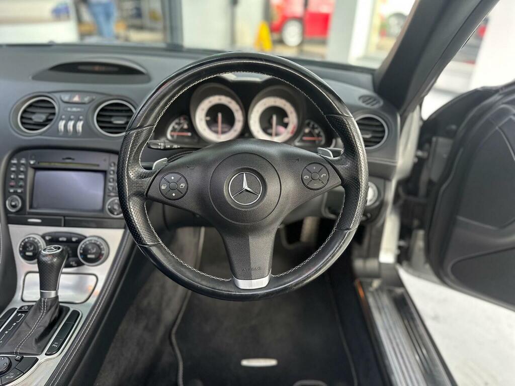 Mercedes-Benz SL Class Base White #32