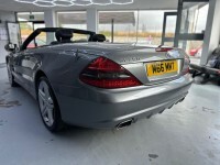 Mercedes-Benz SL Class Base White #86
