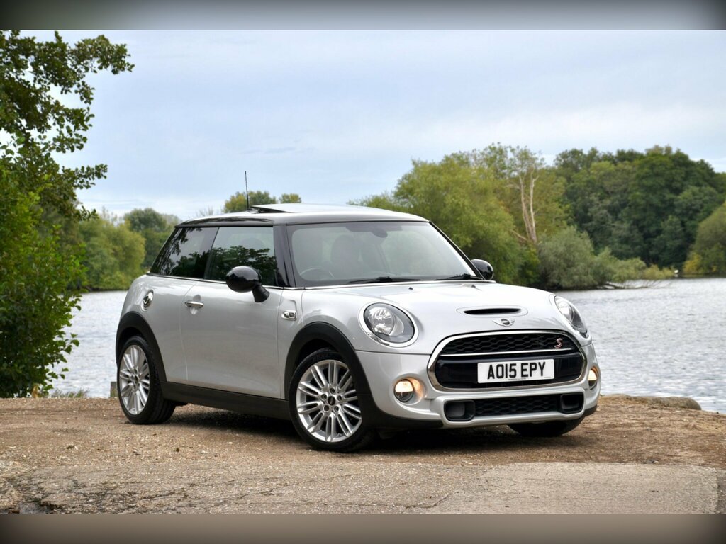 Mini Hatch 1.2 One White #15