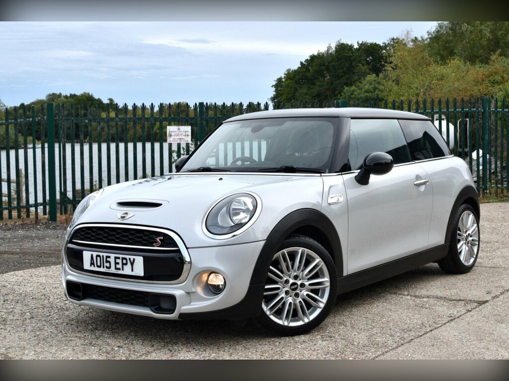 Mini Hatch 1.2 One White #17
