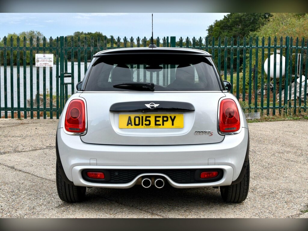 Mini Hatch 1.2 One White #25