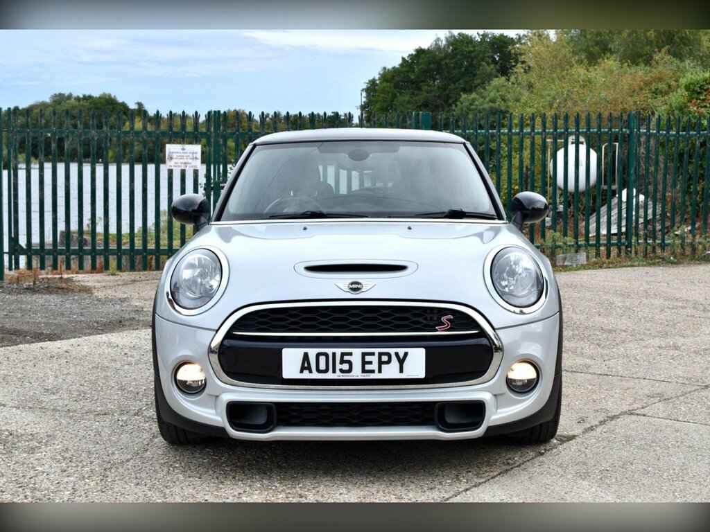 Mini Hatch 1.2 One White #13