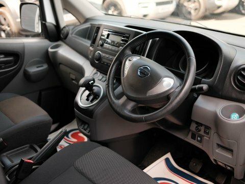 Nissan e-NV200 Panel Van Black #21