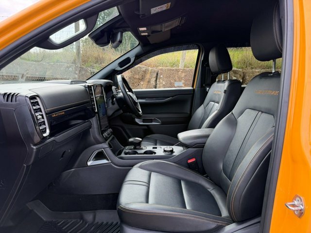 Ford Ranger 2024 2.0 Td Ecoblue Wildtrak Pickup Double Cab SN24NEZ Orange #5