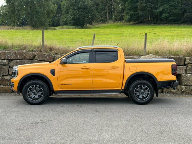 Ford Ranger 2024 2.0 Td Ecoblue Wildtrak Pickup Double Cab SN24NEZ Orange #2