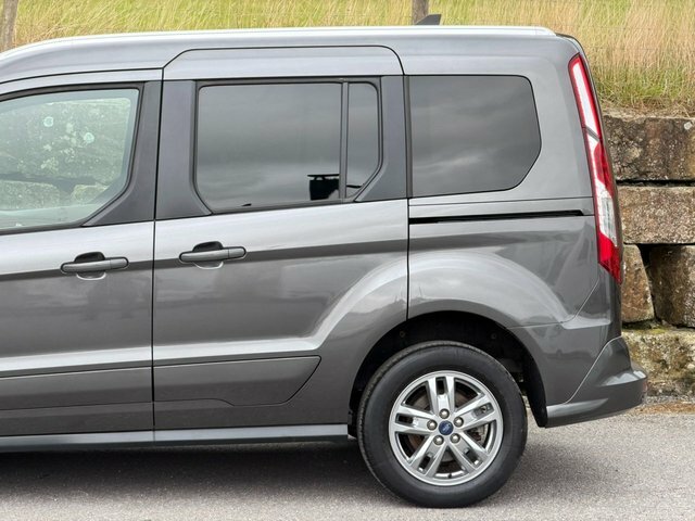 Ford Tourneo Connect 2022 1.5 Ecoblue Titanium Mpv Euro Grey #4